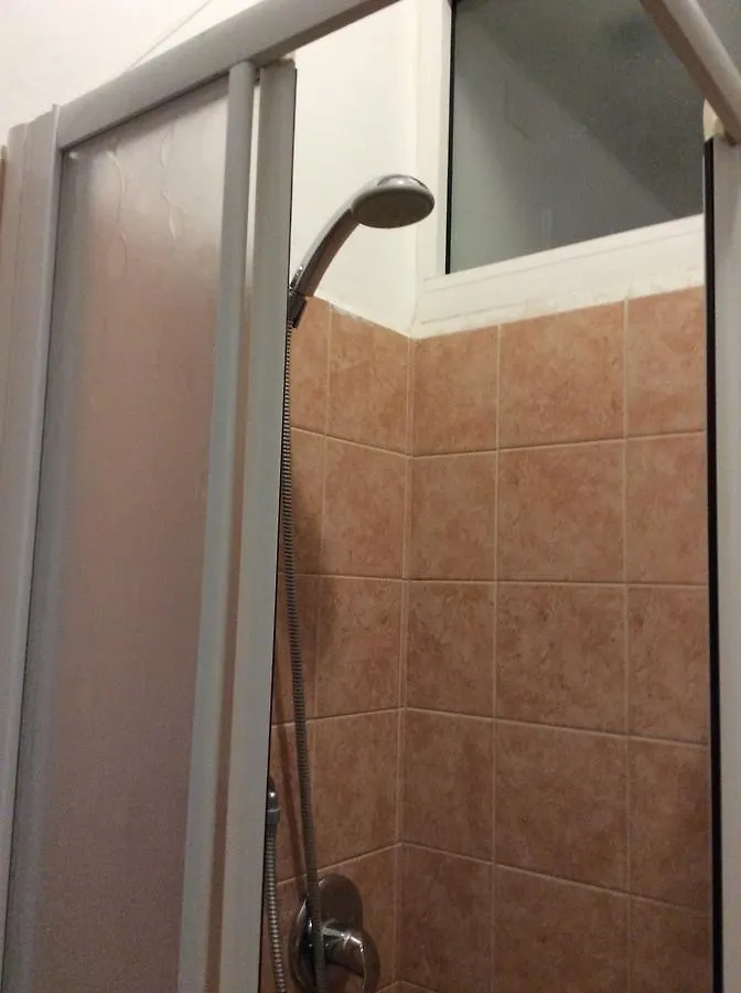 كيافاري Albergo Entella فندق