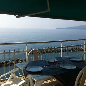 Appartamento Sea Front Attic, Chiavari