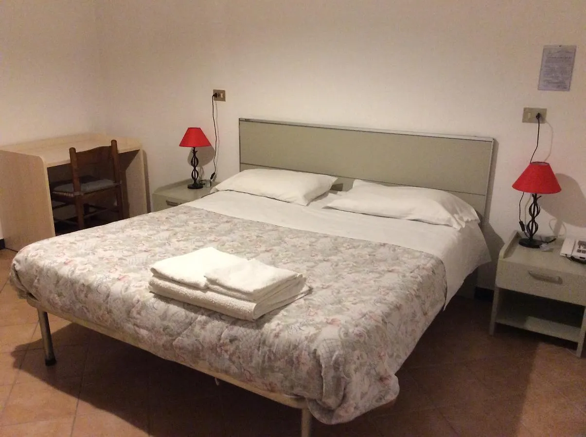 Albergo Entella Chiavari 0*,  Italia